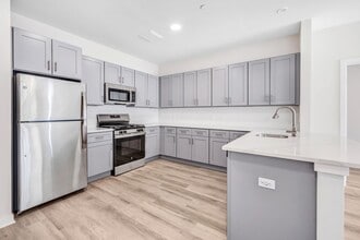 Interior Photo - Kinsley