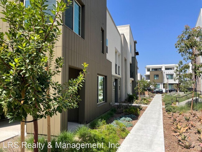 Building Photo - 2 br, 2.5 bath House - 164 Novel