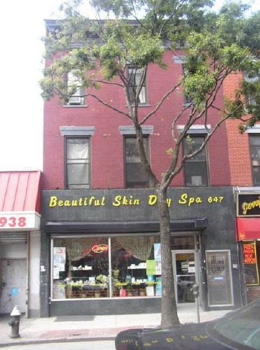 Building Photo - 647 Grand St