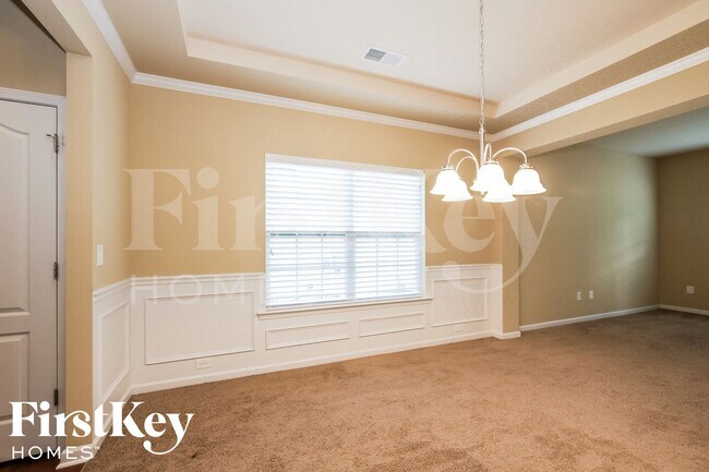 Foto del edificio - 9730 Loughlin Ln