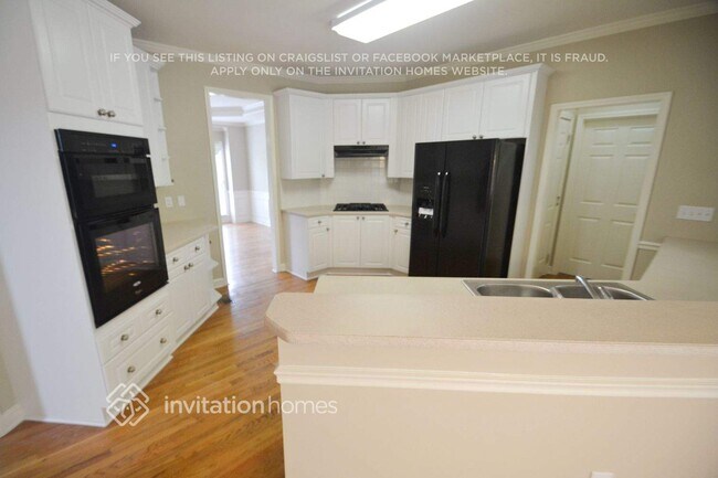 Building Photo - 3205 Christiana Cir