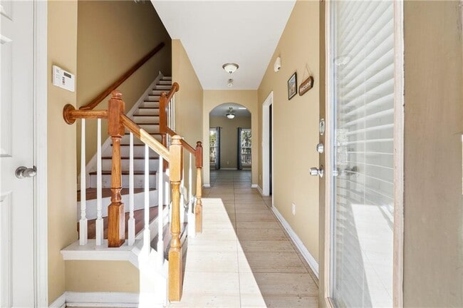 Foto del edificio - 6199 Thorncrest Dr