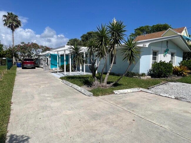 Foto del edificio - 335 Hernando St