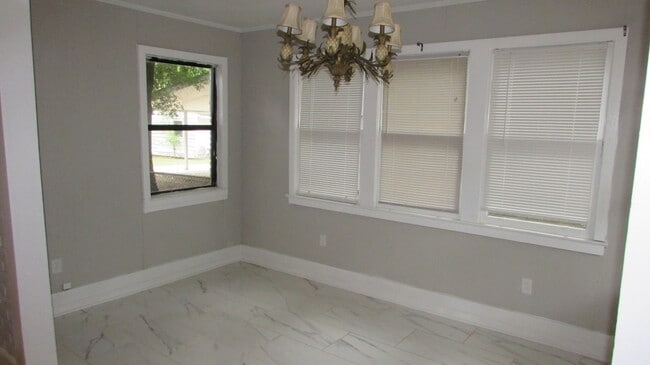 Photo - NEWLY REMODELED 3 BEDROOM 2 BATH House