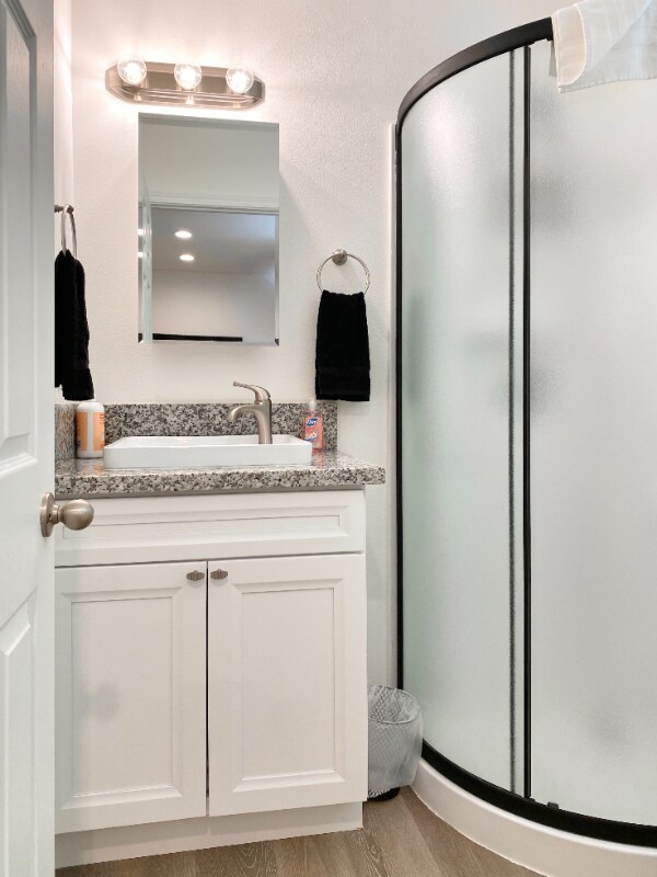 Foto del edificio - 5320 Sunglow Ct