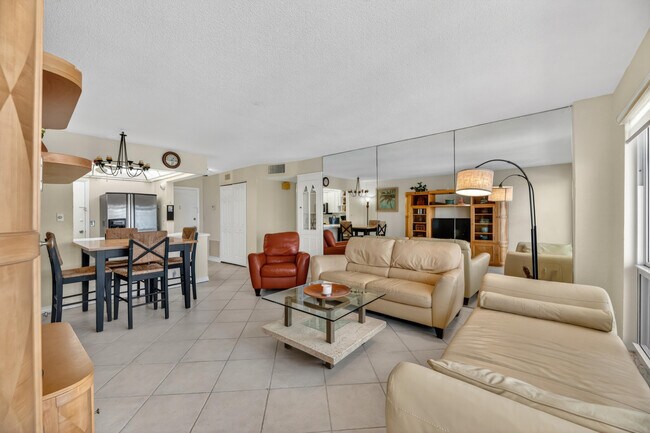 Foto del edificio - 133 N Pompano Beach Blvd