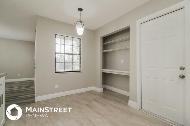 Foto del edificio - 6321 Brandt St