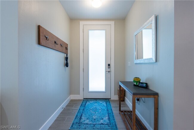 Building Photo - 14719 Edgewater Cir
