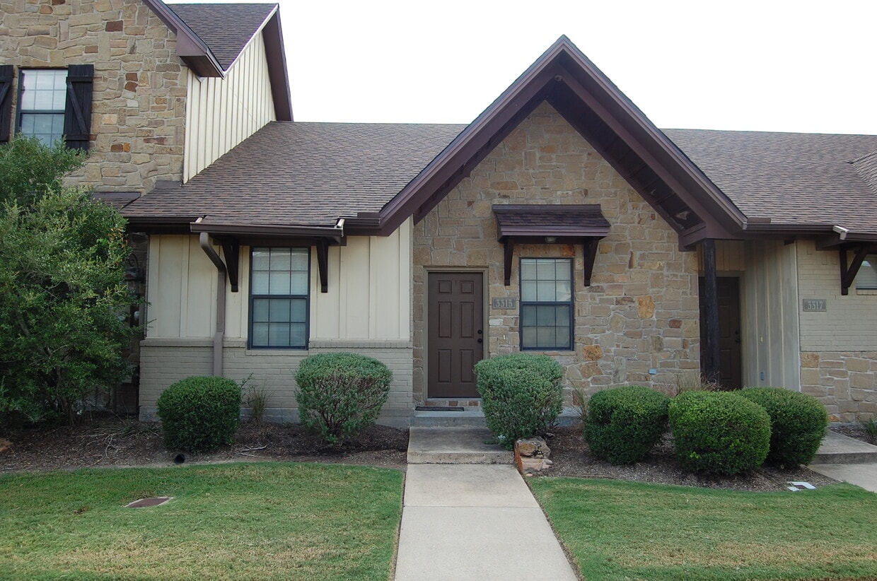 Photo - 3315 General Pkwy (College Station, TX)