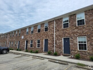 Building Photo - 1011 Brooklyn Blvd