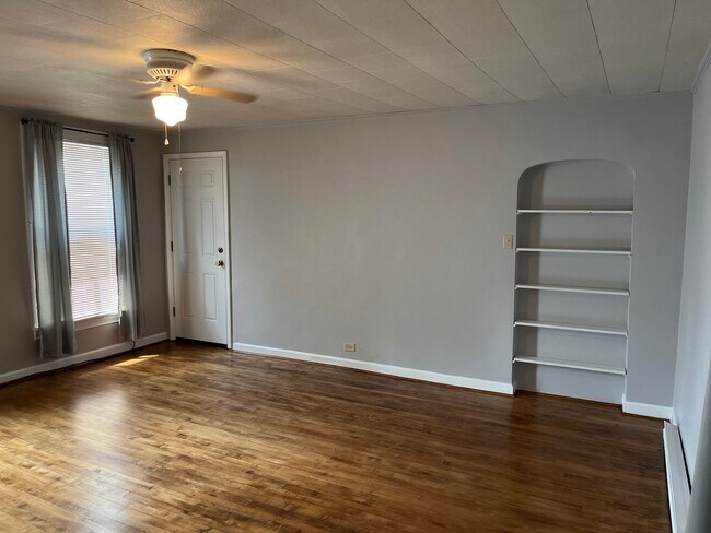 Foto del edificio - 9-11 S. Main Street