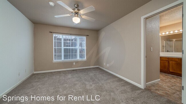 Building Photo - 3 br, 2 bath House - 1060 Kara Ridge Pt