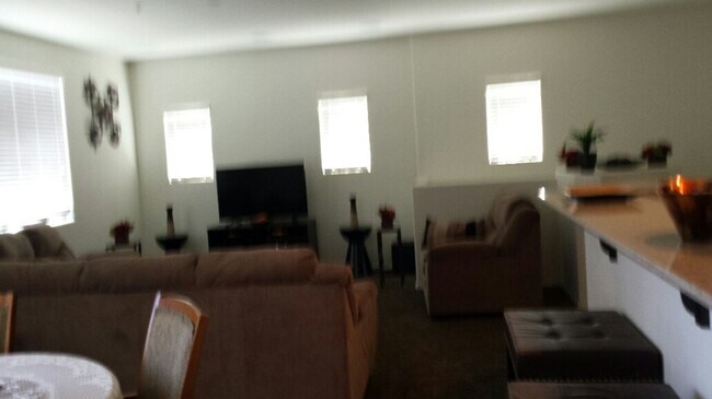 Foto del edificio - 2 bedroom /2 bath with a garage located in the  Popular Muirfield Village Townhomes