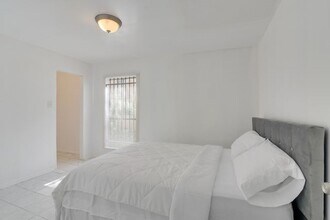 Building Photo - 10100 S Gessner Rd Building Photo - 10100 S Gessner Rd