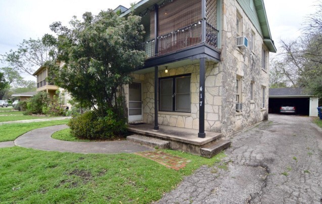 Building Photo - TERRELL HEIGHTS DUPLEX - ALAMO HEIGHTS I.S.D.