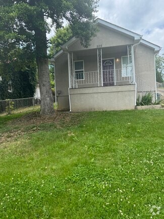 Building Photo - 525 Peach Orchard Dr