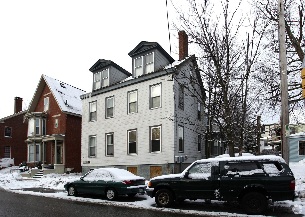 Foto del edificio - 197 Spring St