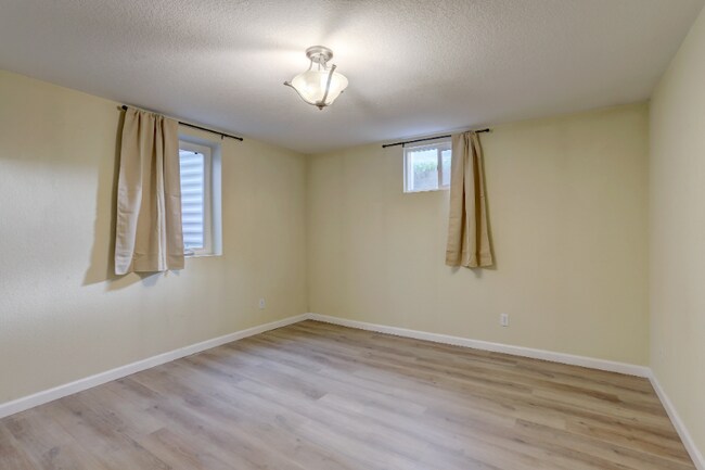 Foto del edificio - 7777 Umatilla St