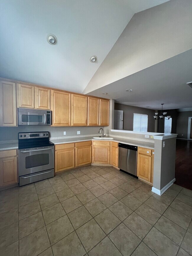 Foto del edificio - 327 Cross Rd