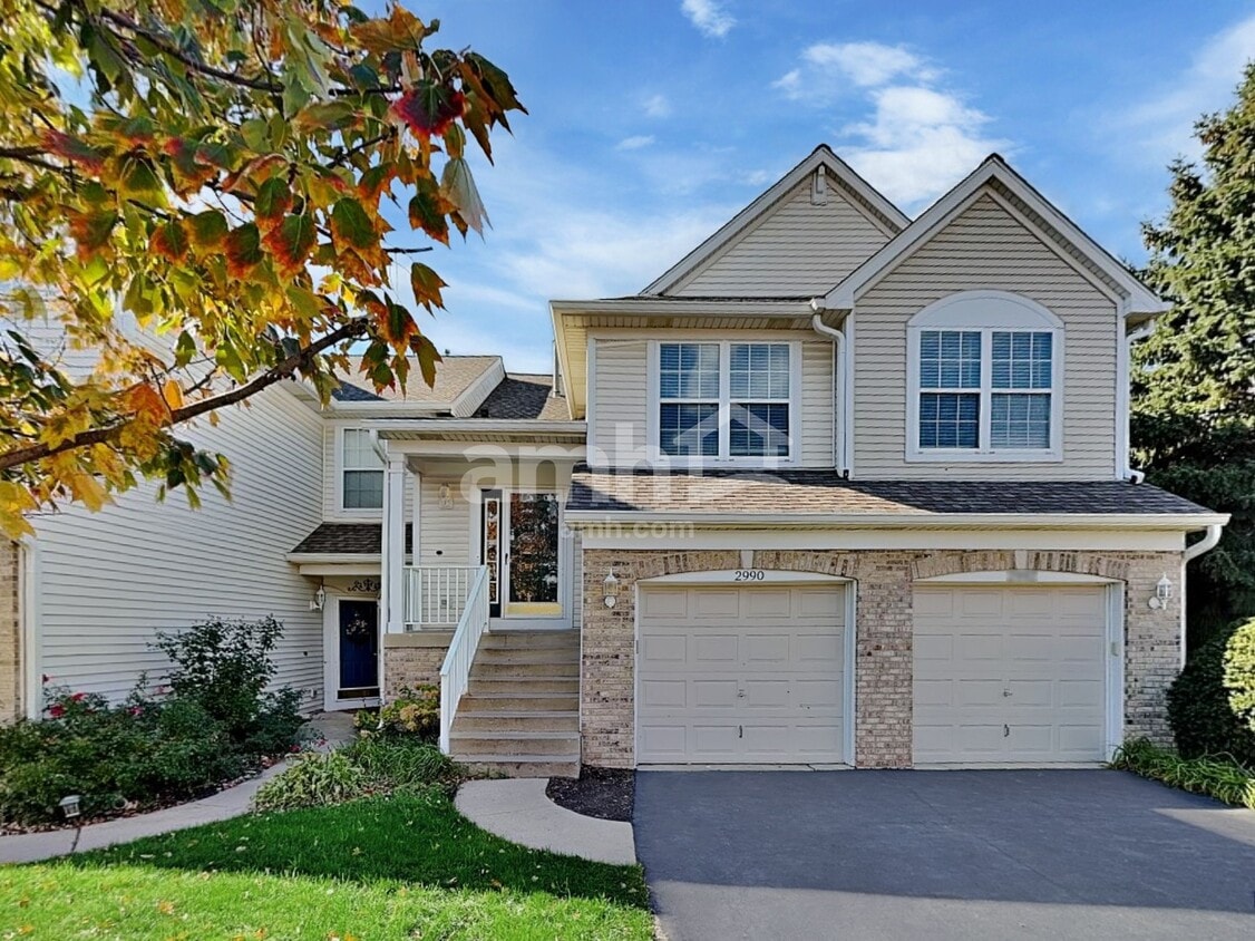 Primary Photo - 2990 Waters Edge Cir