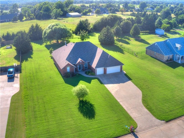 1227 Cedar Crossing, Choctaw, OK 73020 House for Rent in Choctaw, OK