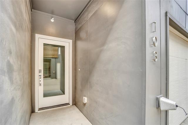 Foto del edificio - 2314 N Carroll Ave
