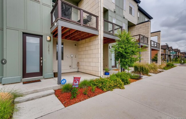 Foto del edificio - 2581 Moline St