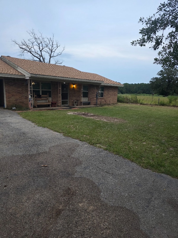 Building Photo - 255 Private Rd 3396