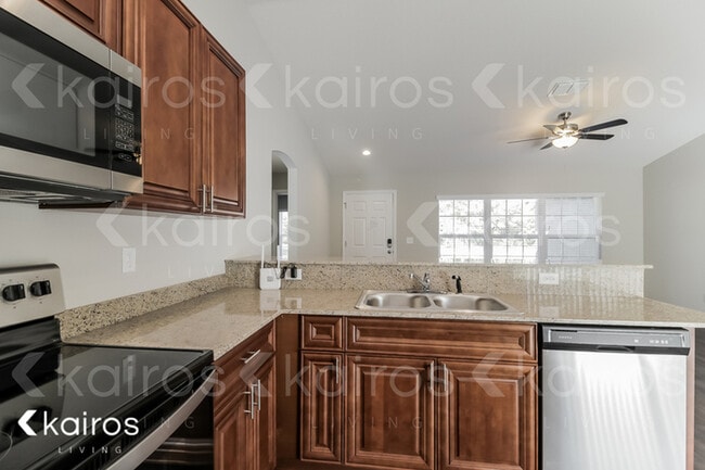 Building Photo - 2642 SW 165th Street Rd