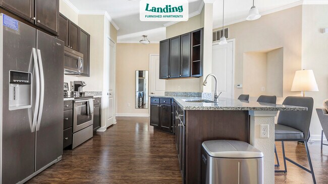 Foto del edificio - 13490 Gran Bay Pkwy