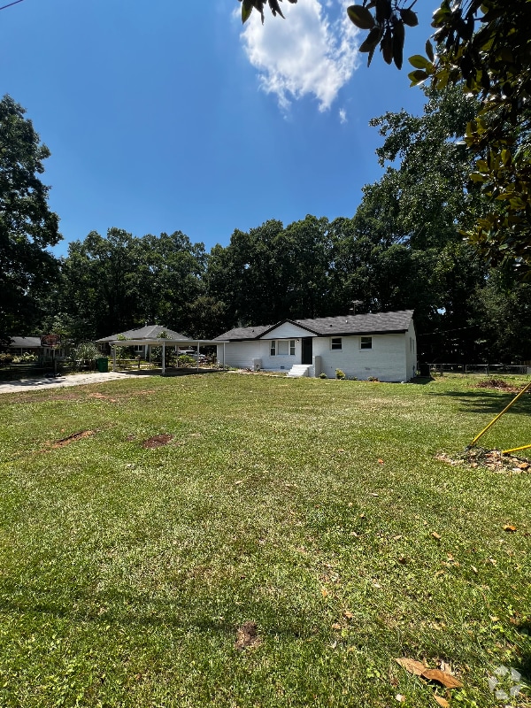Building Photo - 5026 Lochlain Dr