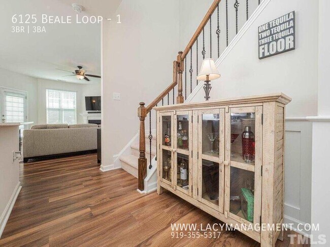 Building Photo - 6125 Beale Loop