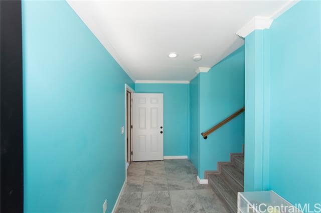 Building Photo - 933 18th Ave