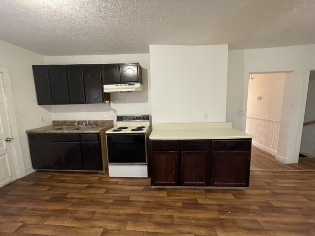 Foto del edificio - 511 Florida Ave