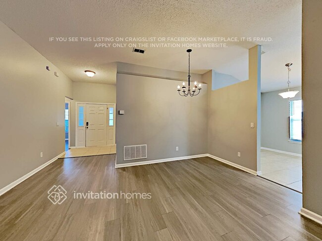 Building Photo - 1623 Canopy Oaks Dr
