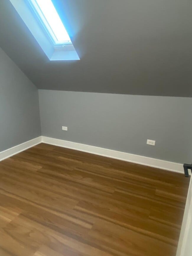 Foto del edificio - 2434 N Luna Ave