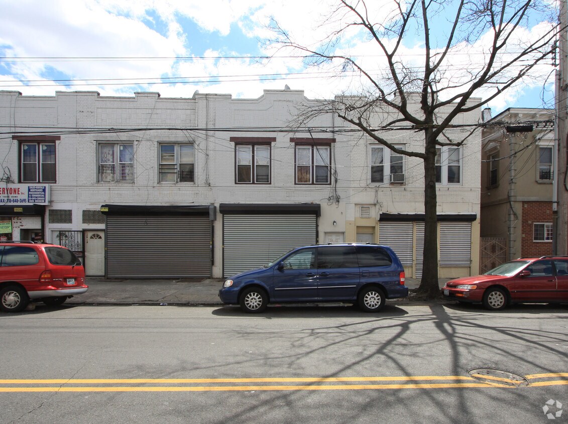 Building Photo - 126-12 101st Ave