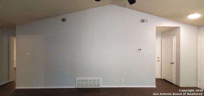 Foto del edificio - 5234-5236 Meadow Rise Street