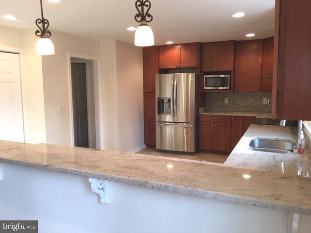 Foto principal - 6881 Churchill Rd
