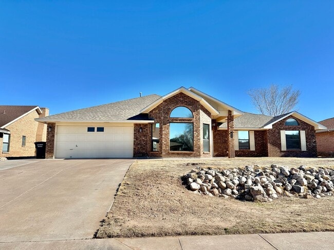 Building Photo - 481 Desert Sun Ct