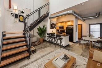 Building Photo - Hopper Lofts