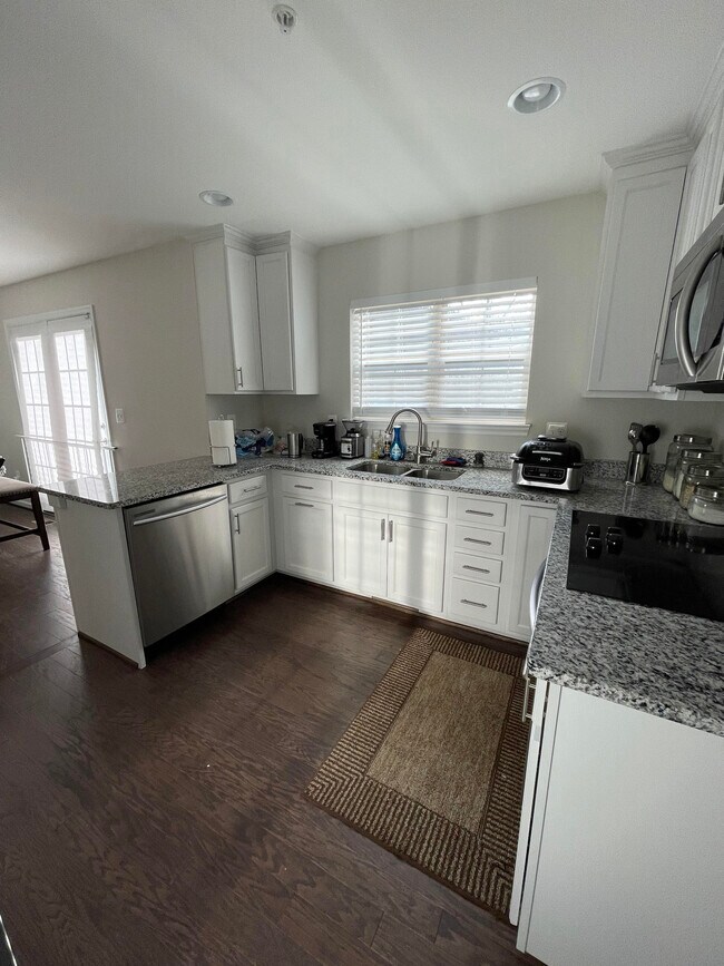 Kitchen Area - 1203 Iverson St