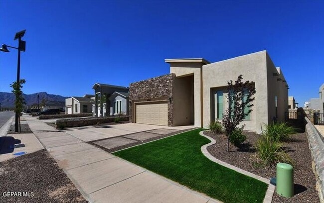 Building Photo - 51073 Sand Verbena Ave