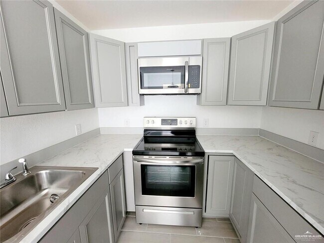 Foto del edificio - 6 Gastel Cir