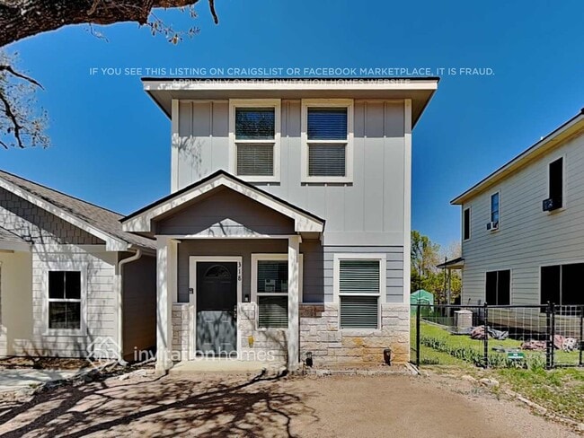 Building Photo - 318 Shady Bluff Dr