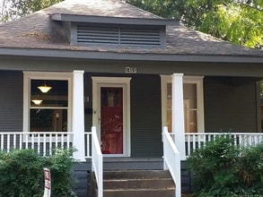 Building Photo - 1401 S Elwood Ave