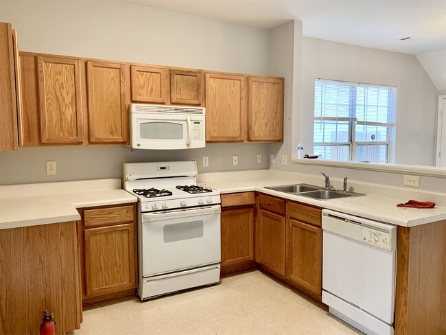 Foto del edificio - 893 Redwood Dr NW