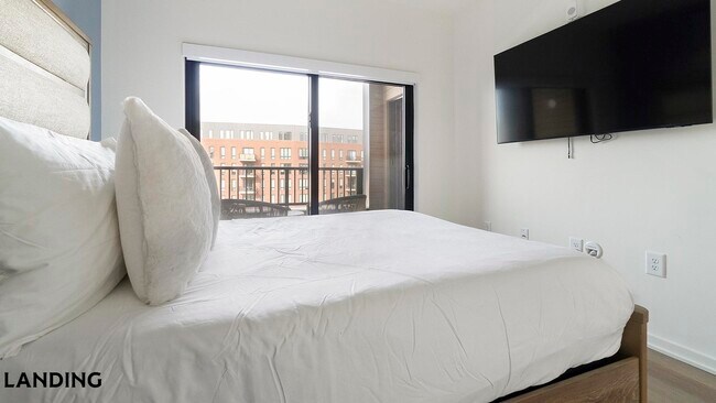 Foto del edificio - 318 W Corporation St