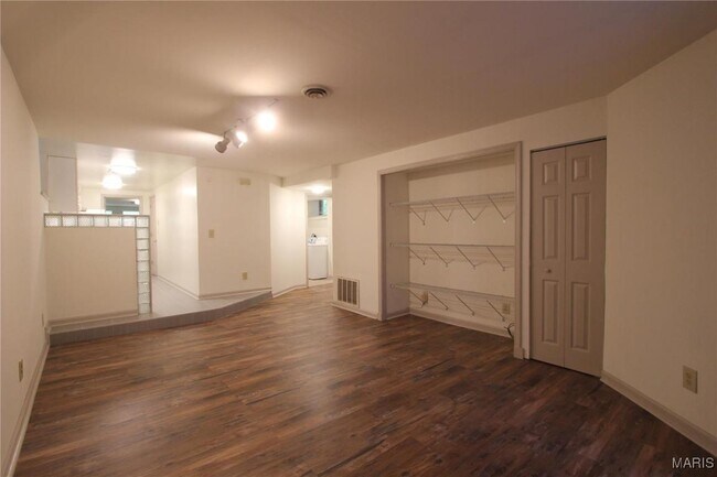 Foto del edificio - 3809 Shenandoah Ave