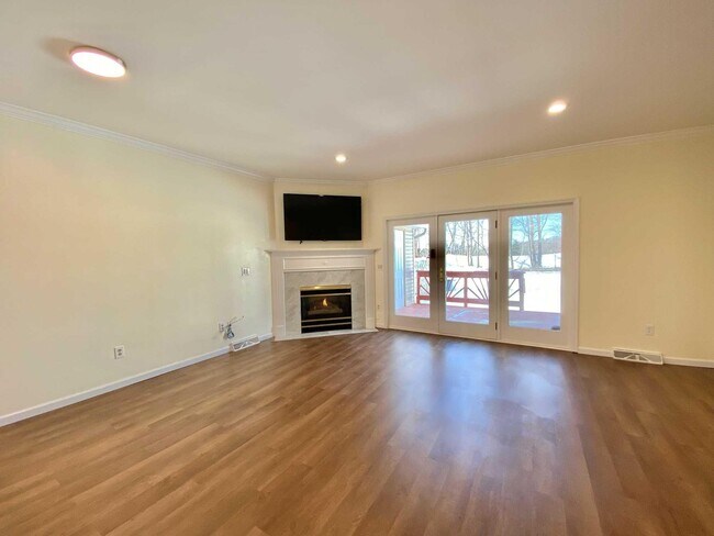 Foto del edificio - 64 Roundtree Ct